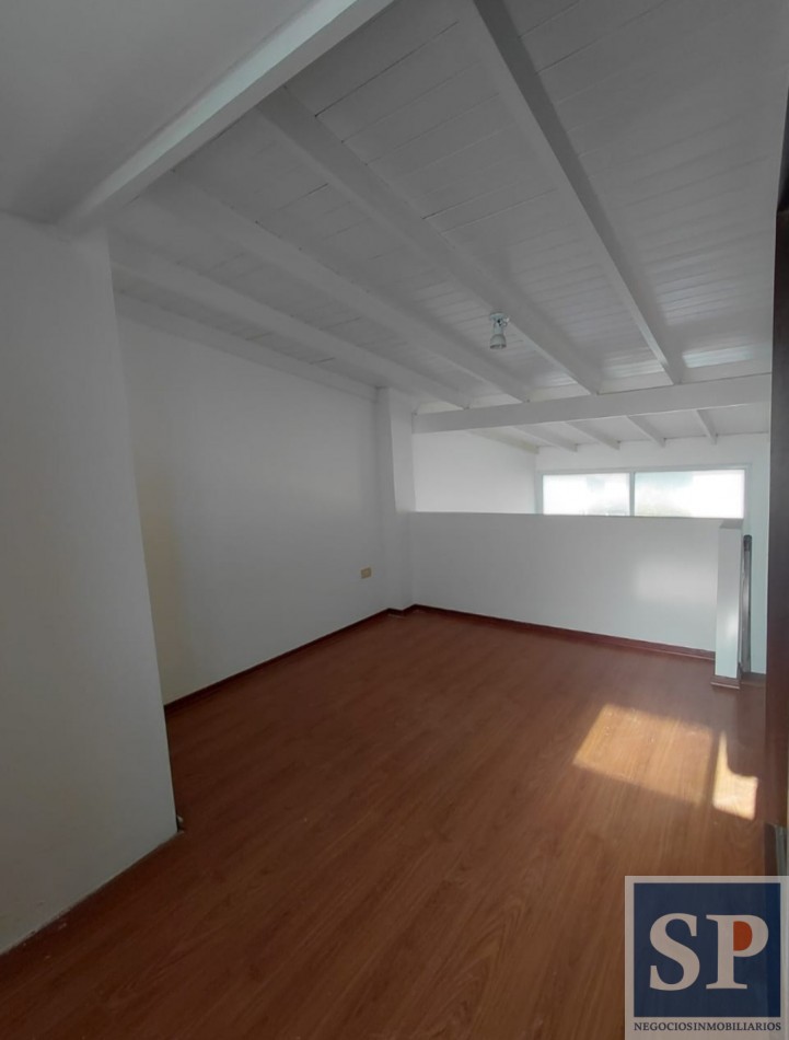 Duplex 2 amb + cochera, 100 mts de la costa