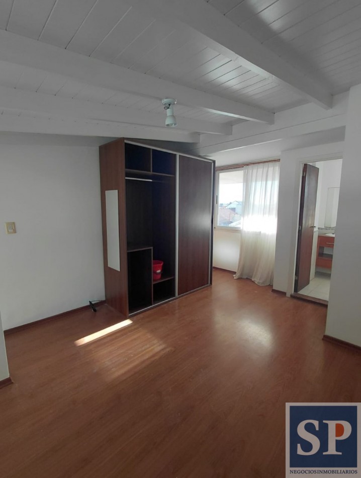 Duplex 2 amb + cochera, 100 mts de la costa
