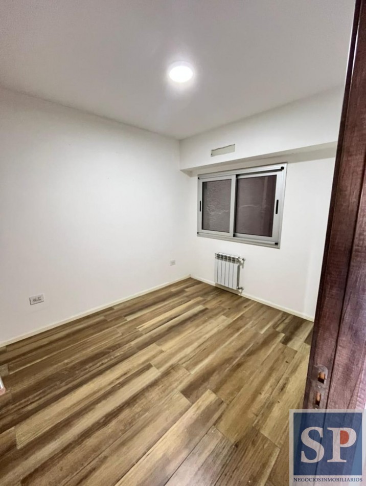 Excelente 2 amb 7 balcon terraza y parrilla